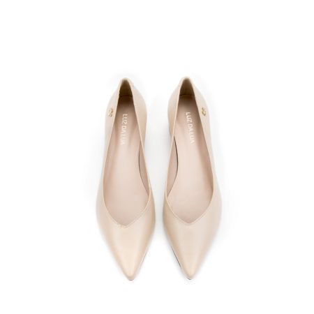 Ženske plitke cipele Luz-da-lua-68906800 krem na štiklu 5 Creator obuća | Ženska kožna obuća | Ženske kožne cipele | Ženske kožne plitke cipele | Ženske kožne duboke cipele | Ženske plitke cipele | Ženske duboke cipele | Plitke cipele | Cipele na štiklu | Elegantne cipele | Salonke | Duboke cipele | Elegantne cipele za proslave | Italijanske cipele | Sezona proleće leto 2023/2024 | Proleće leto 2023 | Creator |